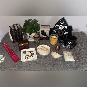 Metaphysical Witch Crystal Herb Bundle